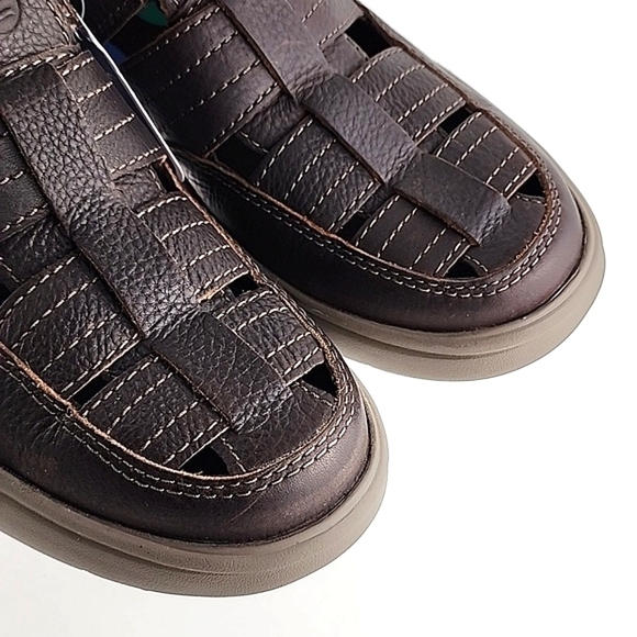 Clarks Men's Bradley Cove Brown Pebbled Leather Cut Out Upper Shoes Size 8M - Picture 8 of 16